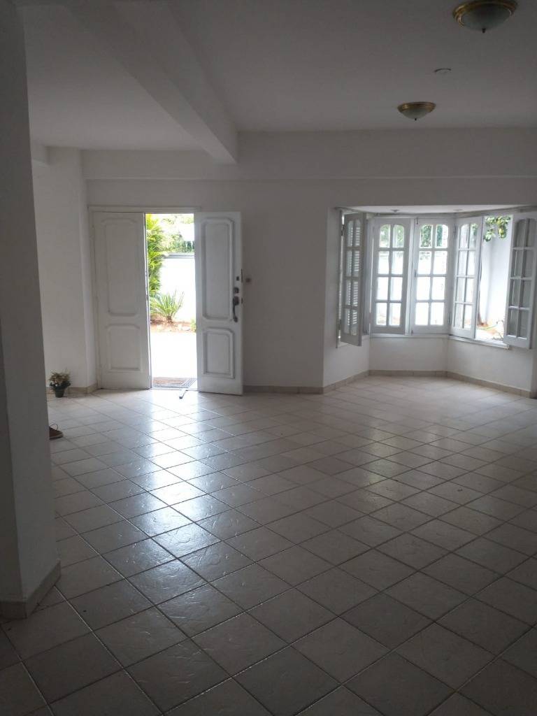 Two-story house with pool for sale in the Fernando de la Mora Norte area - 2