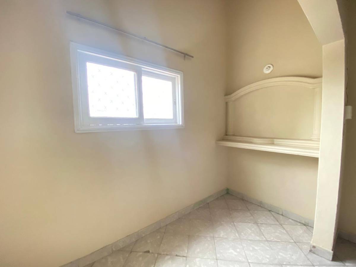 Two-story house with pool for sale in the Fernando de la Mora Norte area - 5