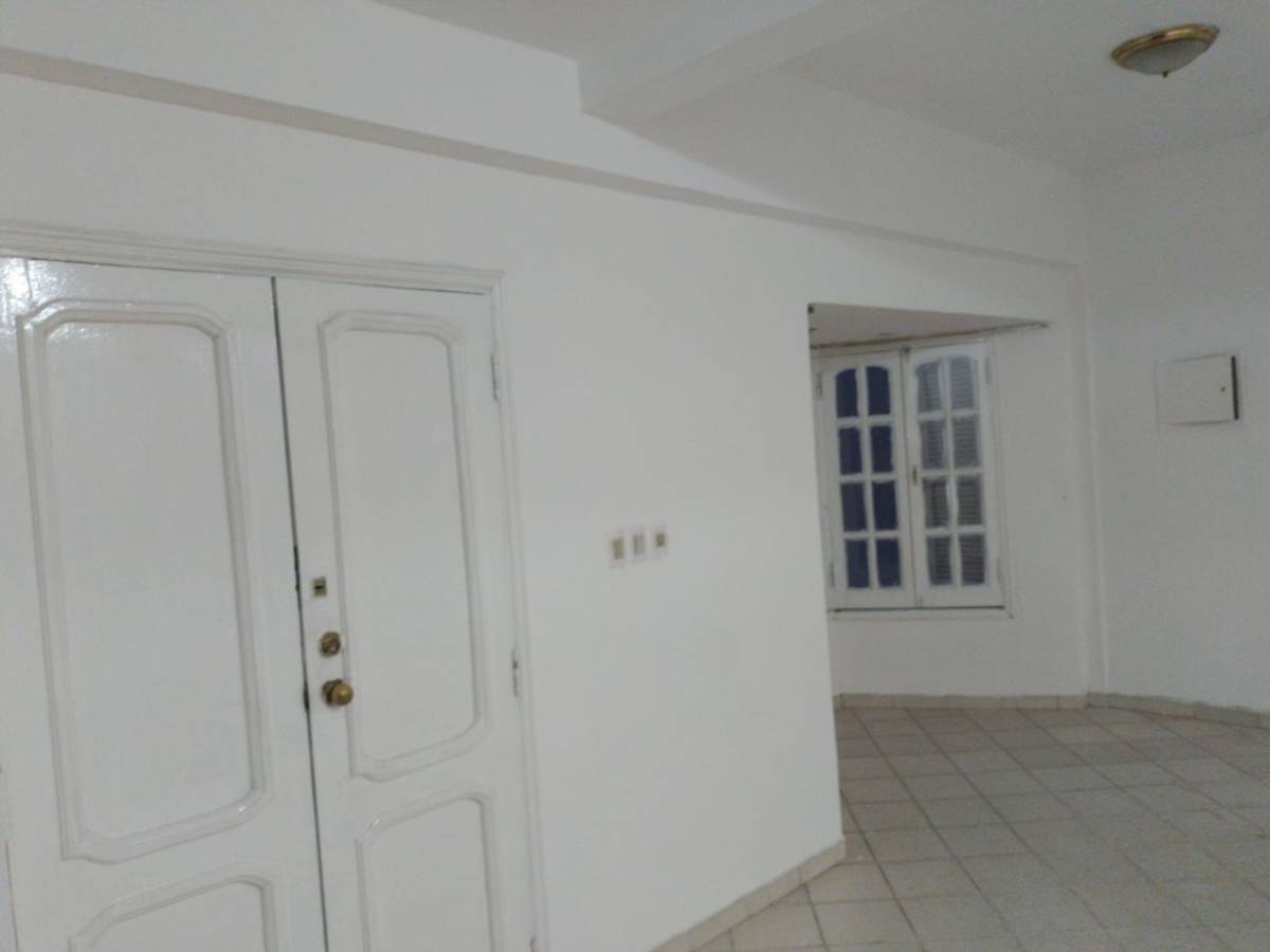 Two-story house with pool for sale in the Fernando de la Mora Norte area - 9