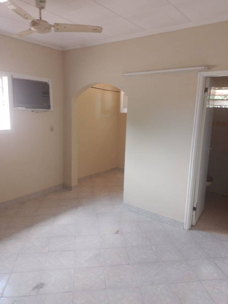 Two-story house with pool for sale in the Fernando de la Mora Norte area - 13