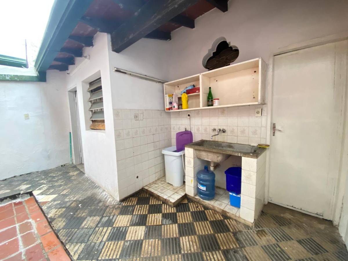 Two-story house with pool for sale in the Fernando de la Mora Norte area - 19