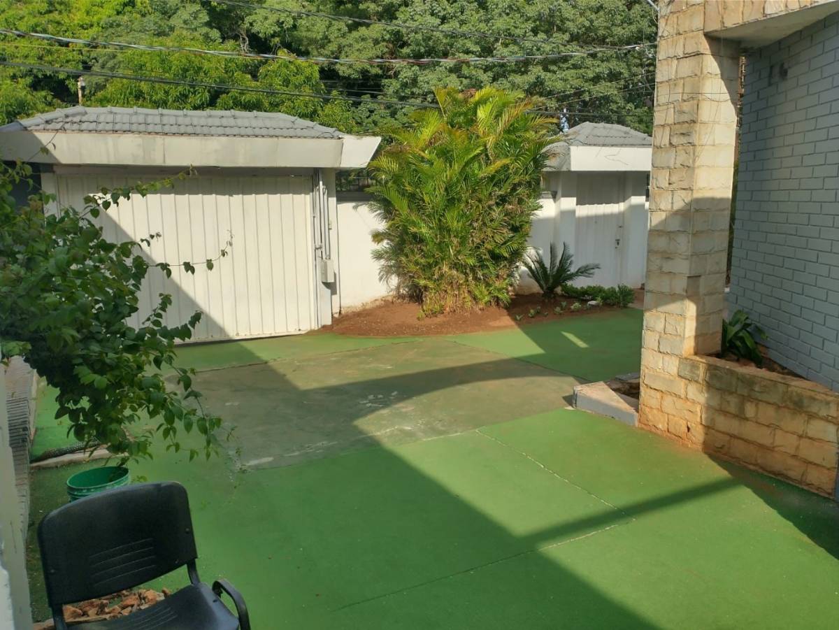 Two-story house with pool for sale in the Fernando de la Mora Norte area - 22
