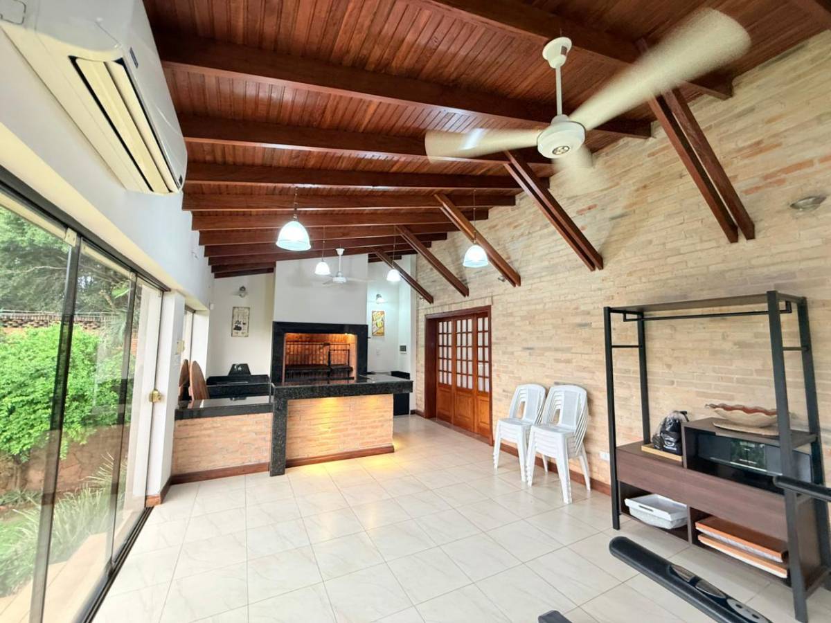 House for Sale in Barrio Santa Librada – Asunción - 3