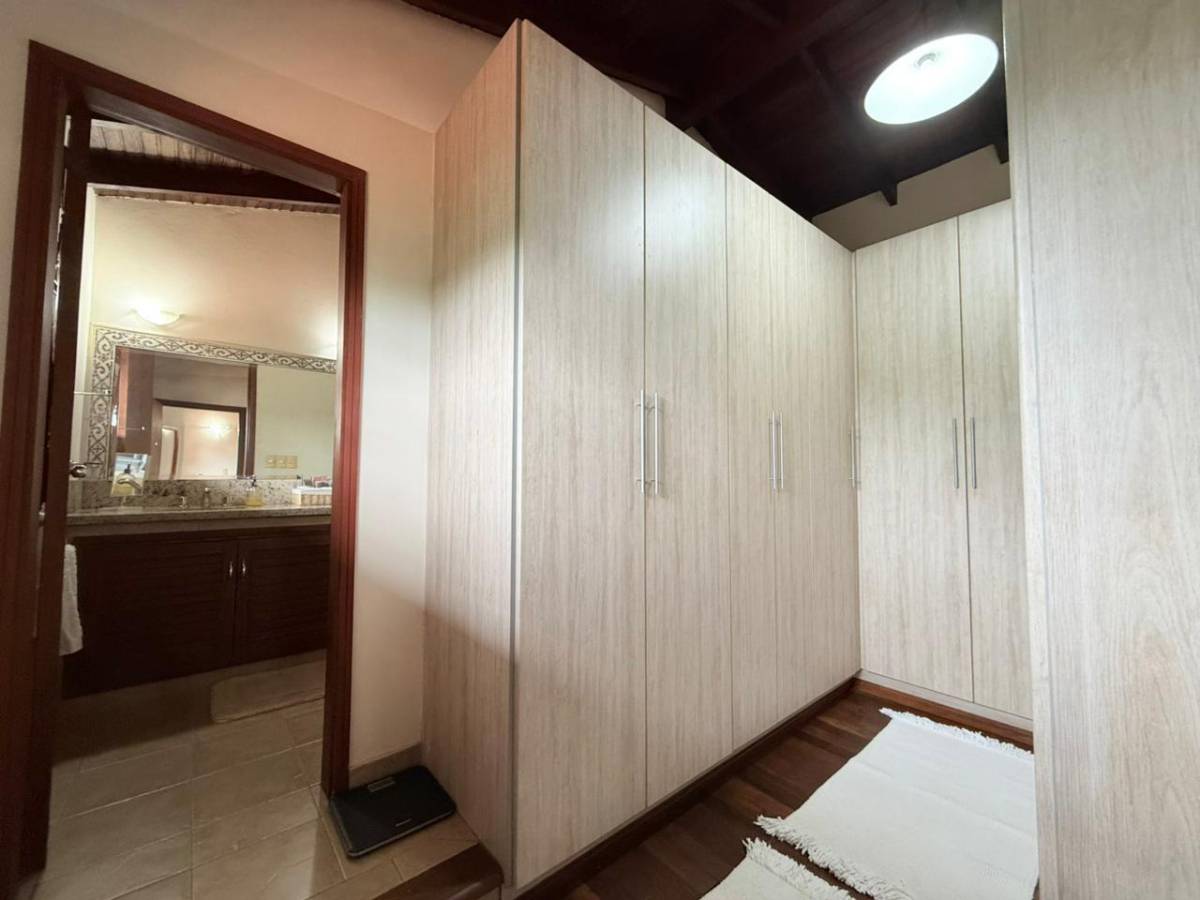 House for Sale in Barrio Santa Librada – Asunción - 18