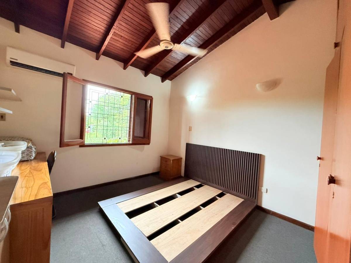 House for Sale in Barrio Santa Librada – Asunción - 19