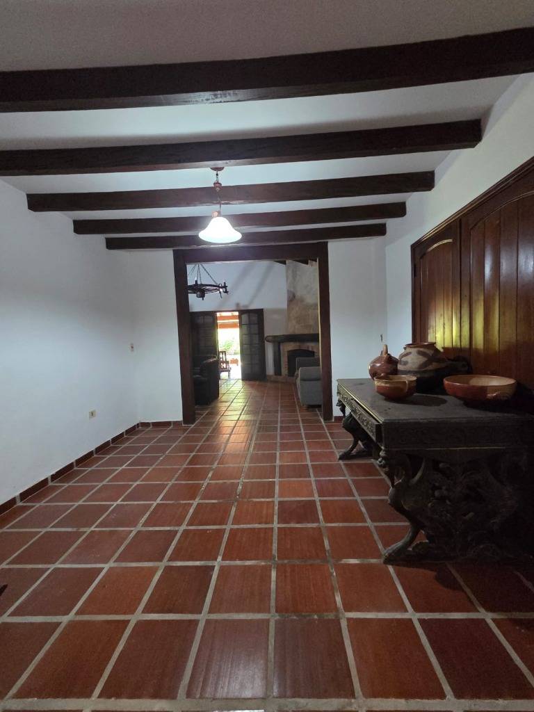 SPACIOUS CORNER HOUSE FOR SALE – San Bernardino - 2