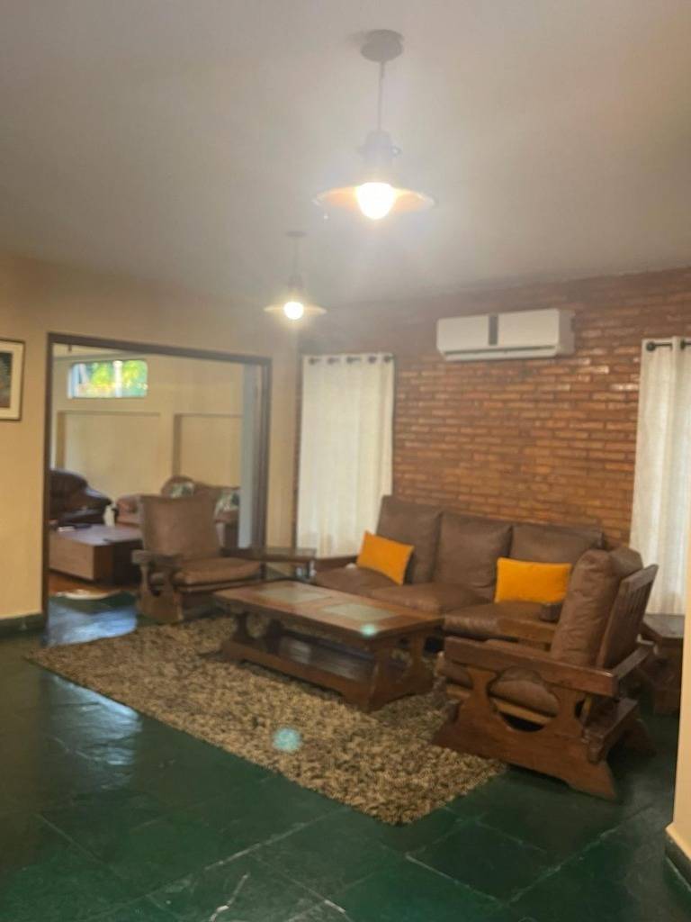 Magnificent 4-bedroom house in Sanber with tennis and soccer fields - imagen 2