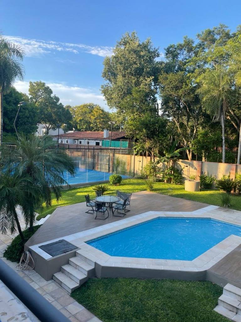 Magnificent 4-bedroom house in Sanber with tennis and soccer fields - imagen 14