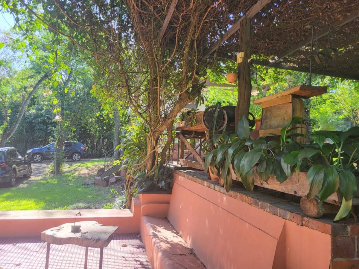 Farm House for Sale in Luque, Central - imagen 5