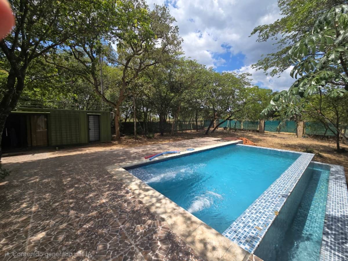 PROPERTY FOR SALE WITH PREMIUM CONTAINER AND POOL - 1