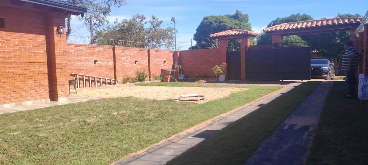 VENDO QUINTA EN LIMPIO, zona de Plaza Norte - 3