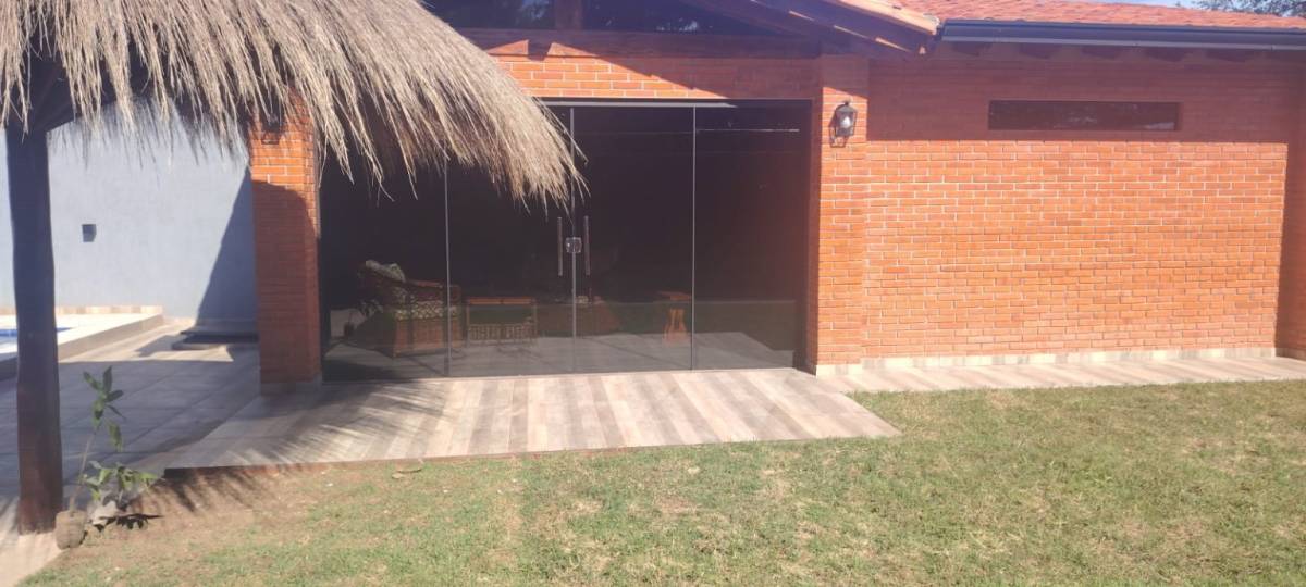 VENDO QUINTA EN LIMPIO, zona de Plaza Norte - 4
