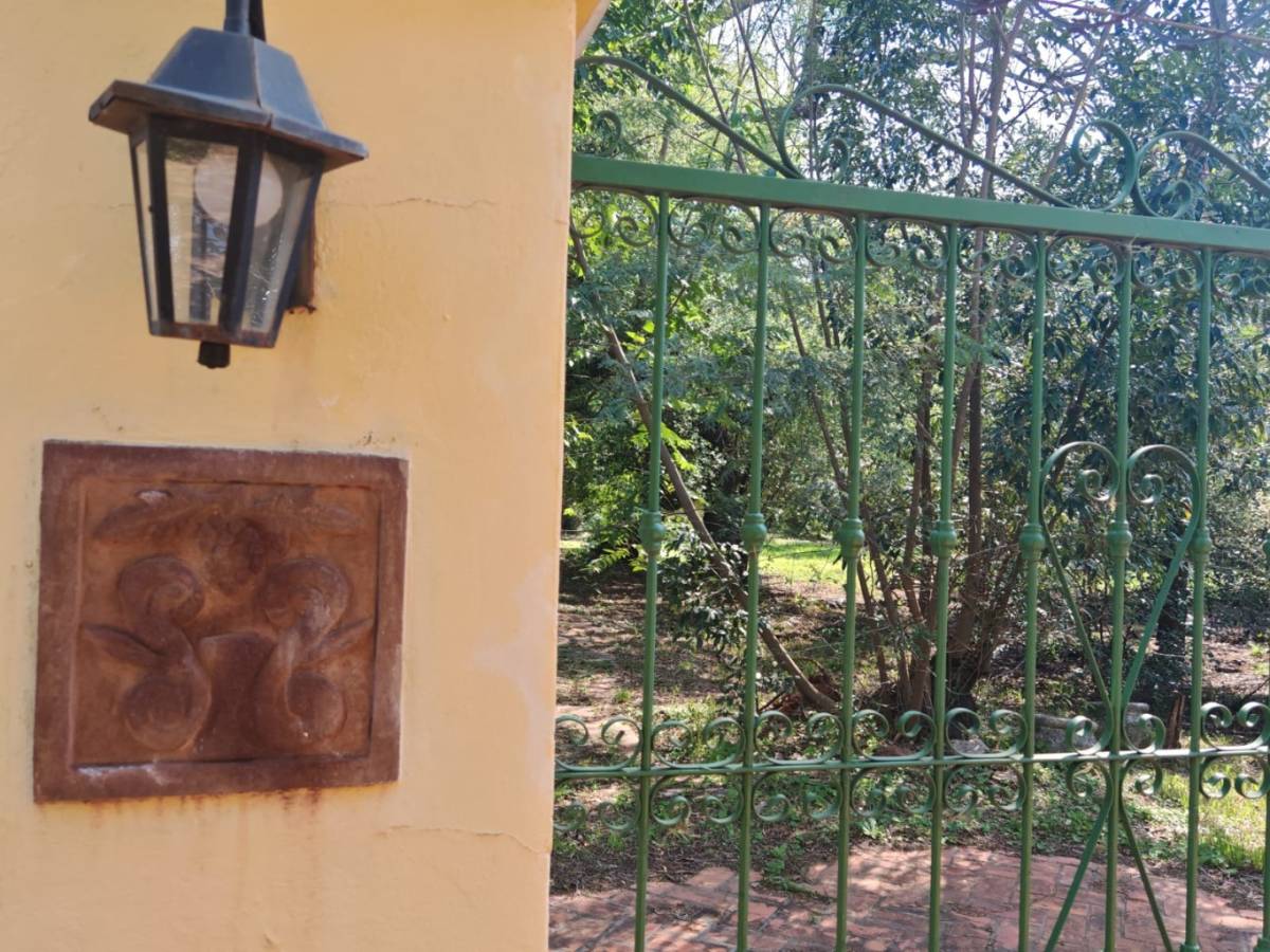 FOR SALE: 4 ADJACENT CORNER LOTS IN AREGUÁ - 12
