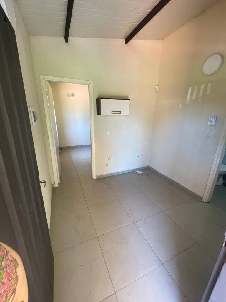 EN VENTA CASA QUINTA EN YPANE - 5