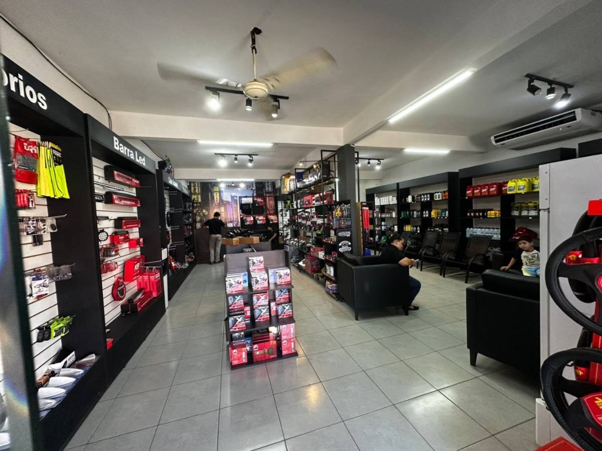 Commercial Property with Active Income in Luque - imagen 4