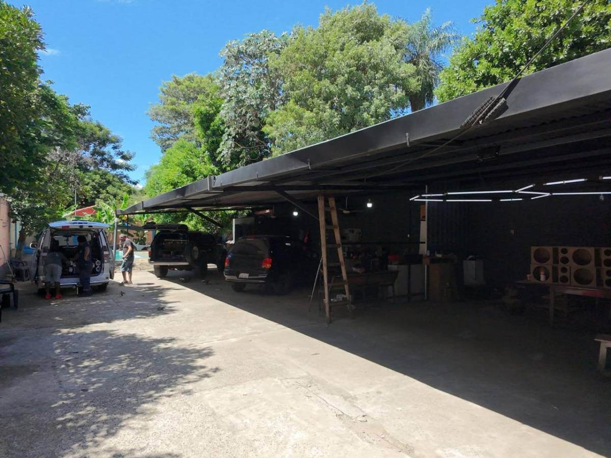 Commercial Property with Active Income in Luque - imagen 10
