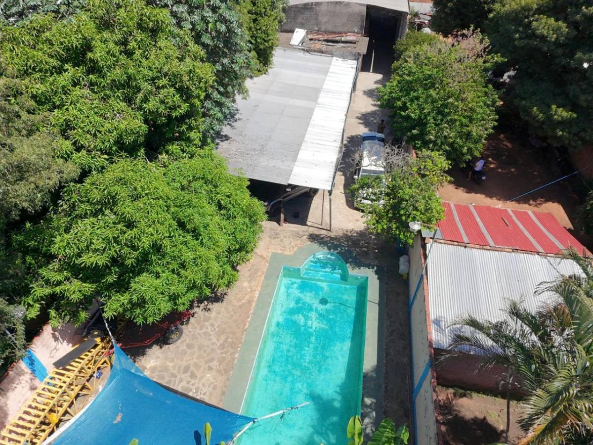 Commercial Property with Active Income in Luque - imagen 14