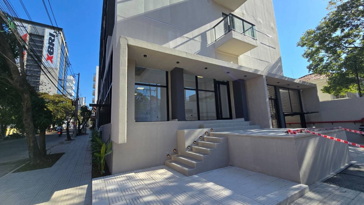 COMMERCIAL PREMISES FOR GASTRONOMIC SECTOR in Las Lomas, Asunción - 2