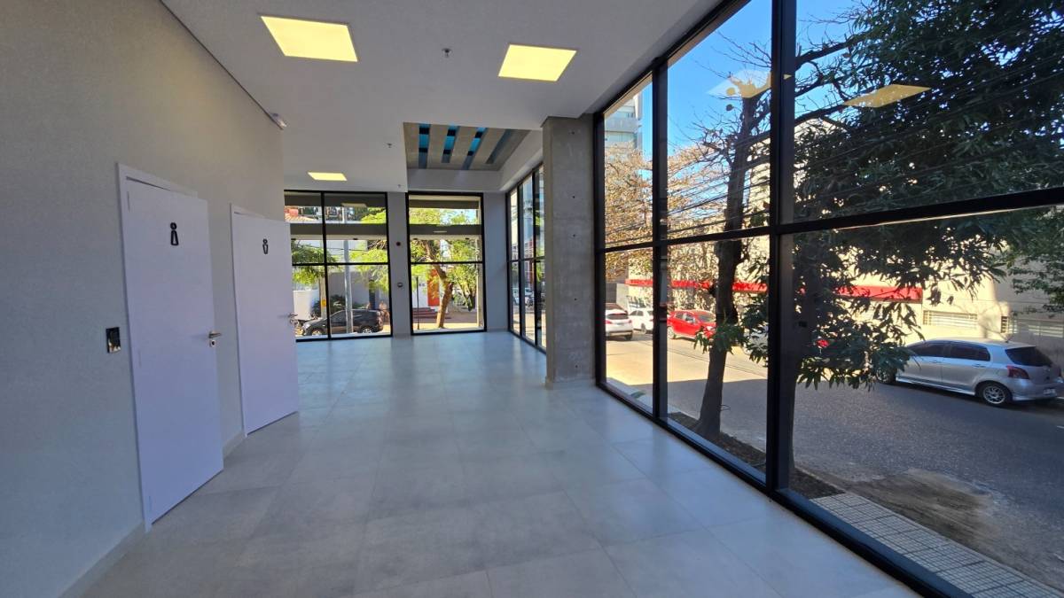 COMMERCIAL PREMISES FOR GASTRONOMIC SECTOR in Las Lomas, Asunción - 3