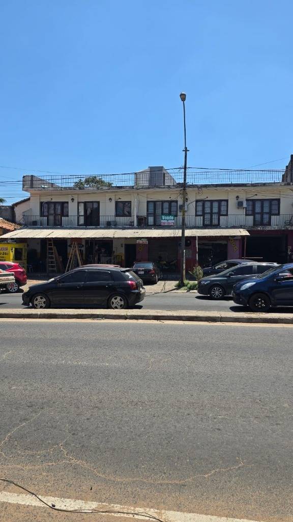 commercial premises building on Avda. Gral. Santos. - 2