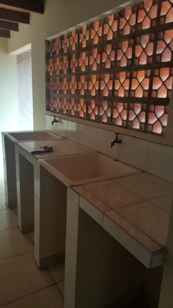 Building for Sale in Lambaré, Central - imagen 9