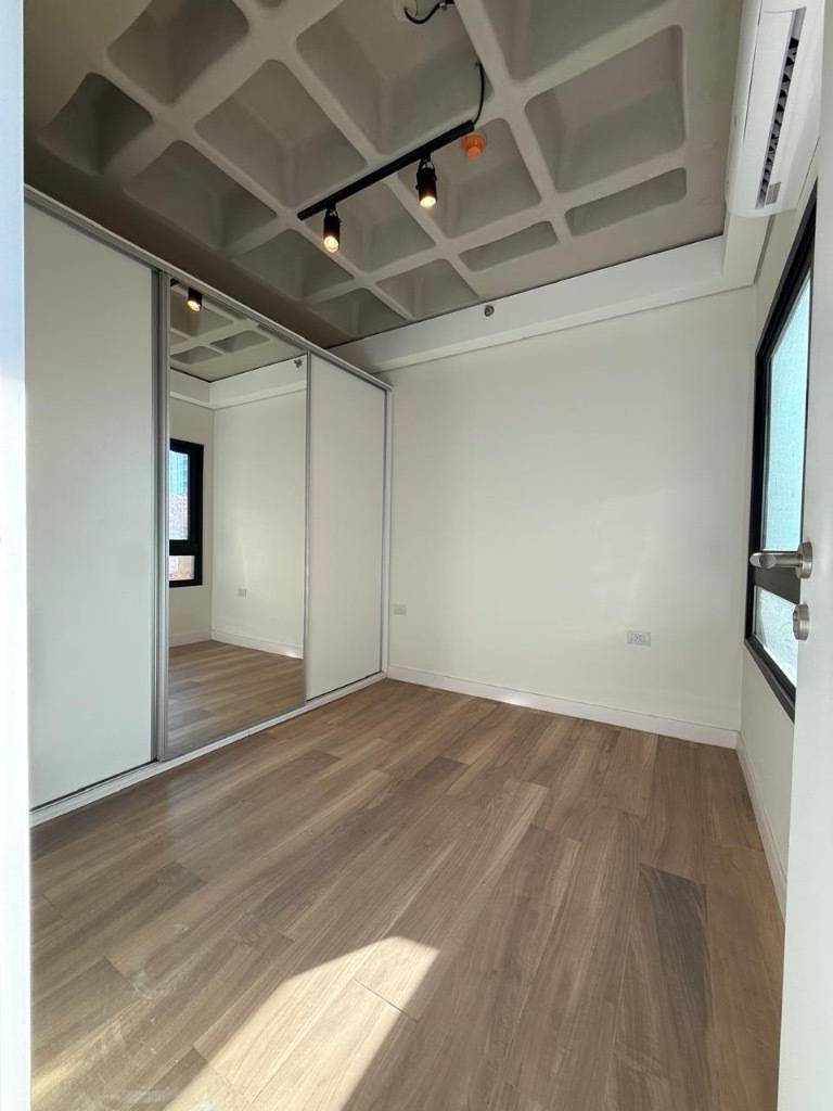 BRAND NEW APARTMENT FOR SALE IN VILLA MORRA - imagen 4