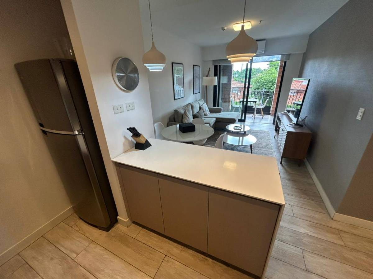 For Sale: Furnished 2-bedroom apartment in Ycua Sati - 2
