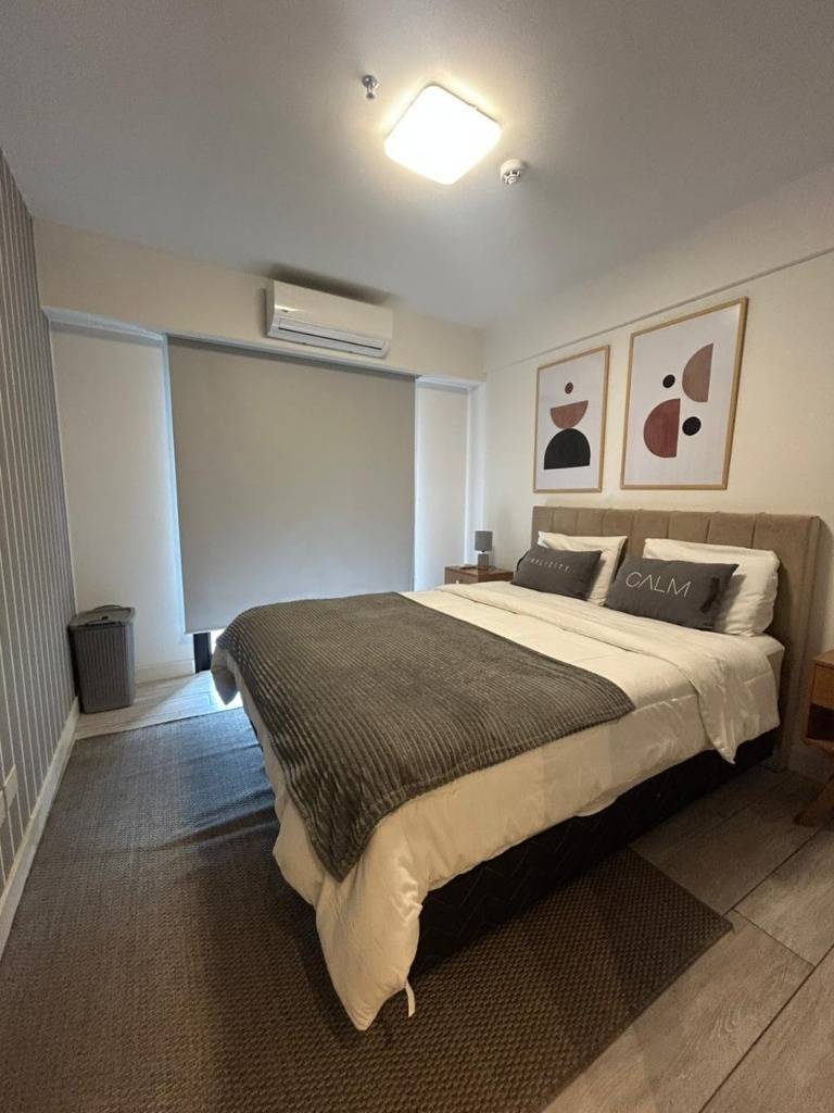 For Sale: Furnished 2-bedroom apartment in Ycua Sati - 8