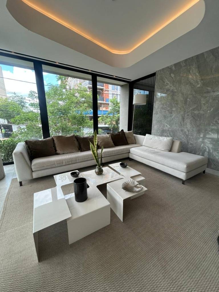 For Sale: Furnished 2-bedroom apartment in Ycua Sati - 14