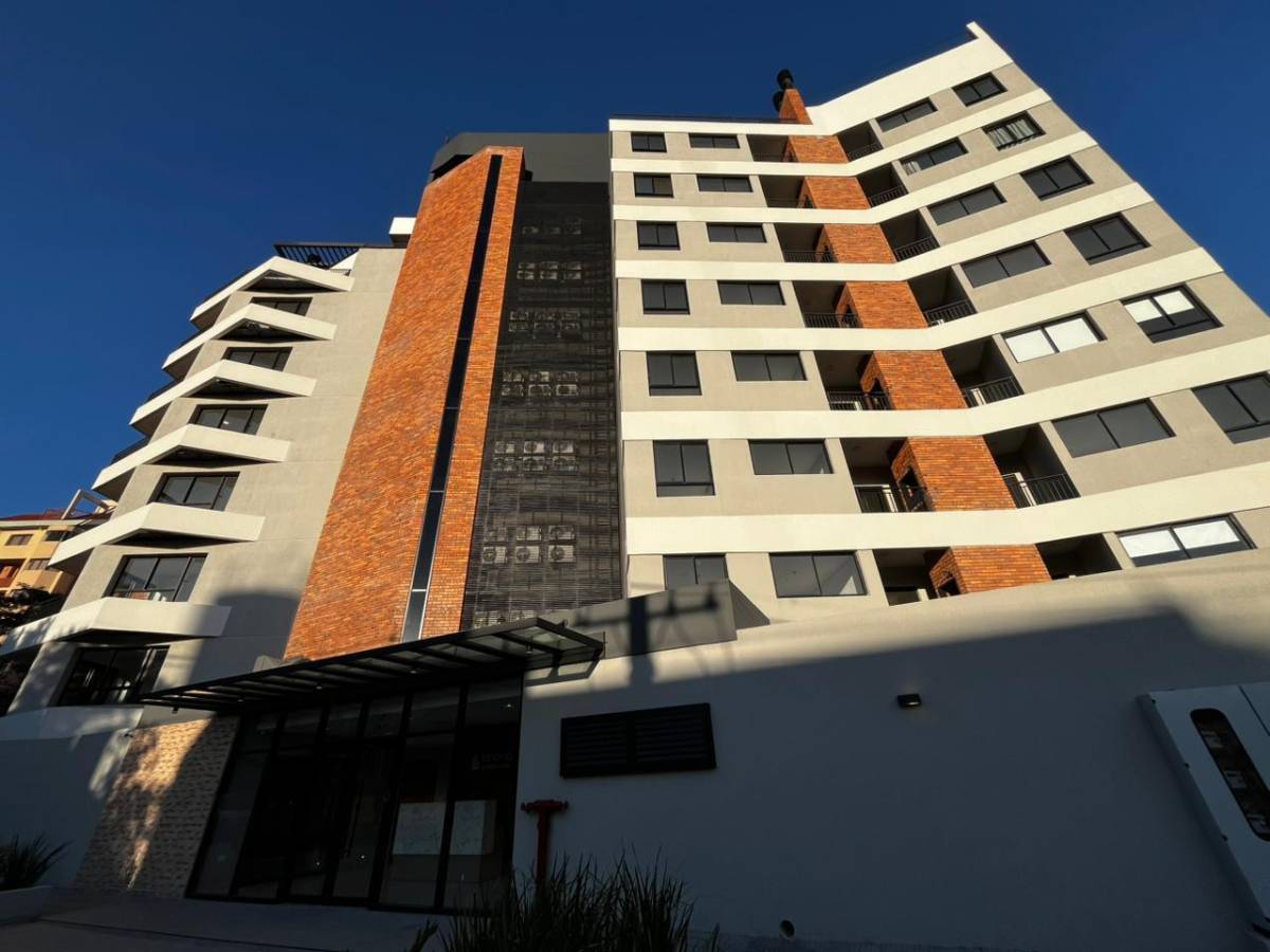 3-BEDROOM APARTMENT - LAS MERCEDES NEIGHBORHOOD - 1