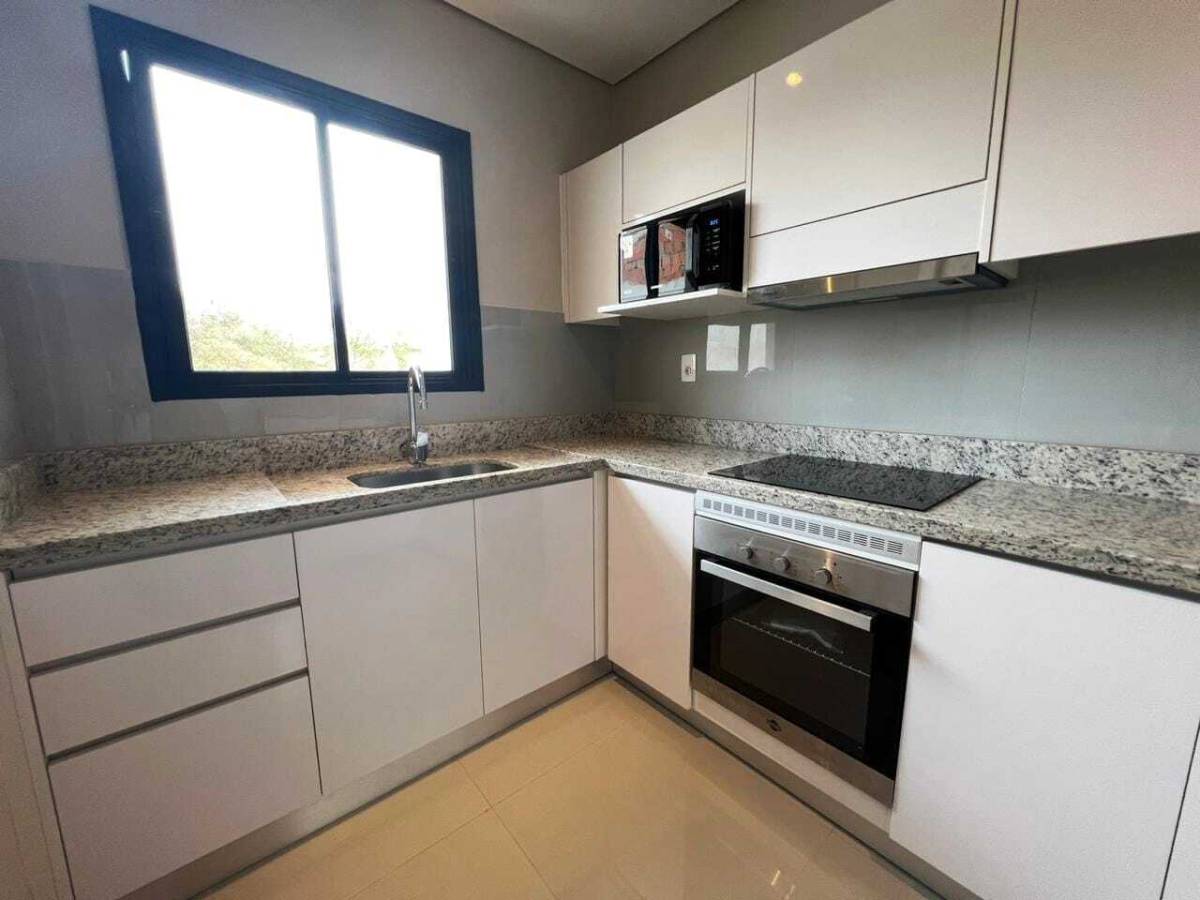 HIGH-END APARTMENT IN THE CITY FOR SALE, LUQUE - 5