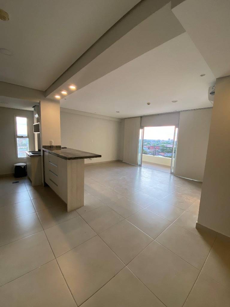 FOR SALE – SPACIOUS APARTMENT – FORTALEZA ALBERDI, Gral. Diaz, Asunción - 4