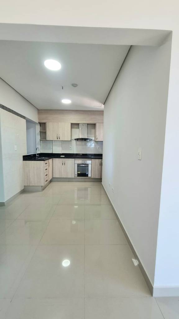 Extra Large Apartment for Sale, Mburicaó, Asunción - imagen 6