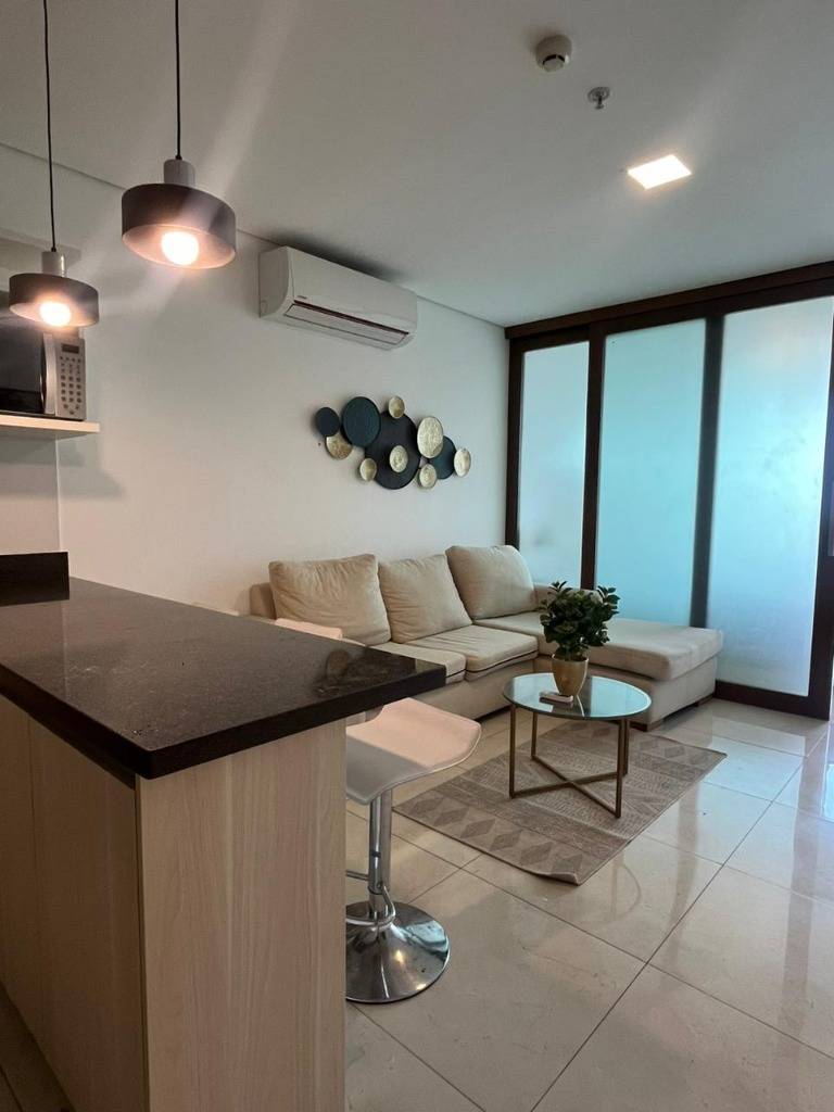 LARGE STUDIO APARTMENT FOR SALE IN ALTAMIRA YCUA SATI, FULLY FURNISHED - 5