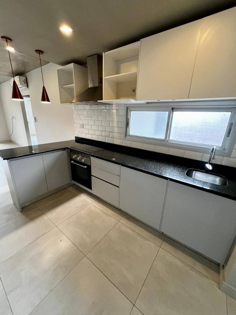 FURNISHED AND SEMI-EQUIPPED APARTMENT IN THE MARLIN BUILDING - LUQUE, Asuncion - imagen 6