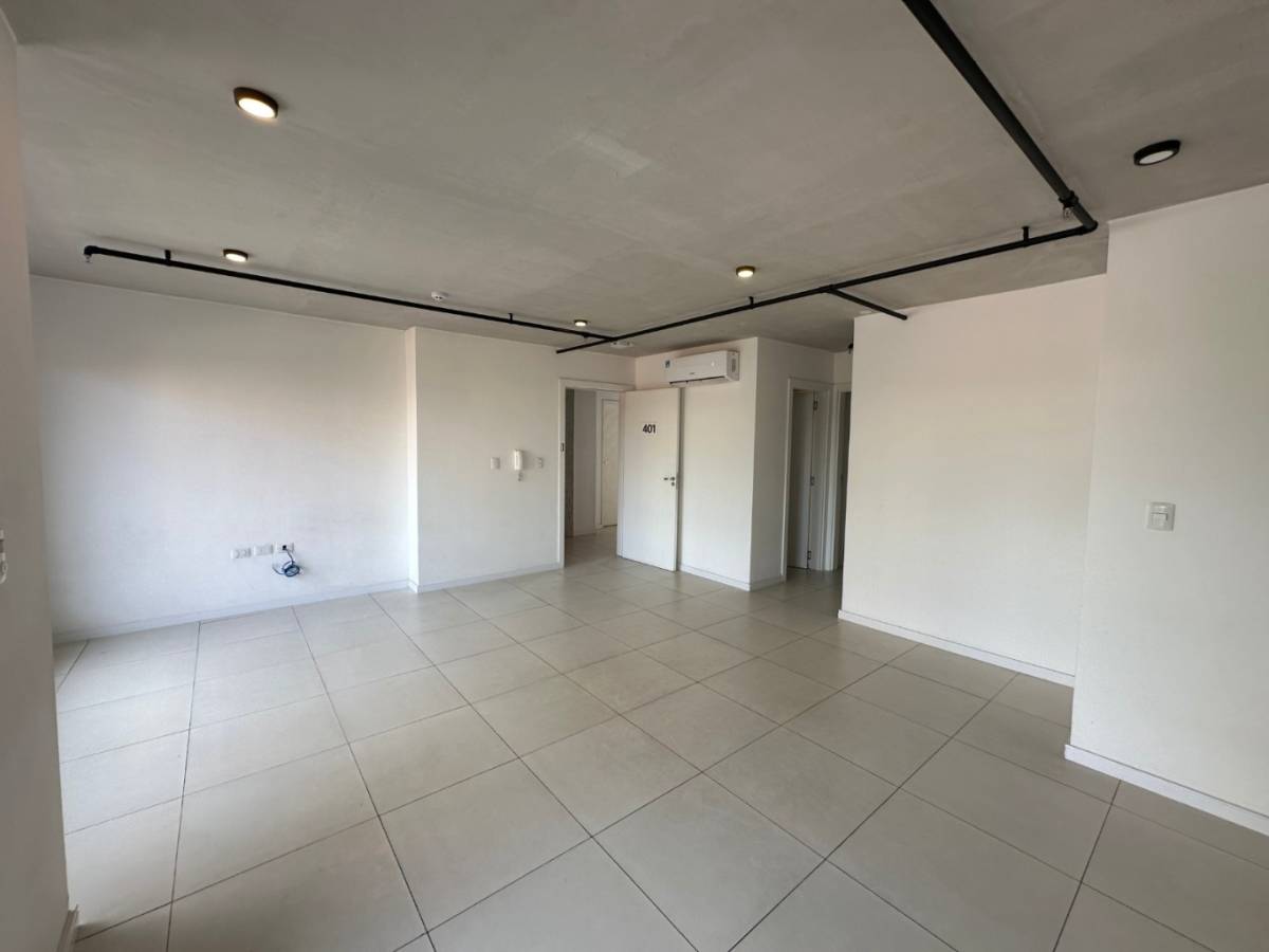2-bedroom apartment for sale in the Troche Building - Las Mercedes neighborhood - imagen 2