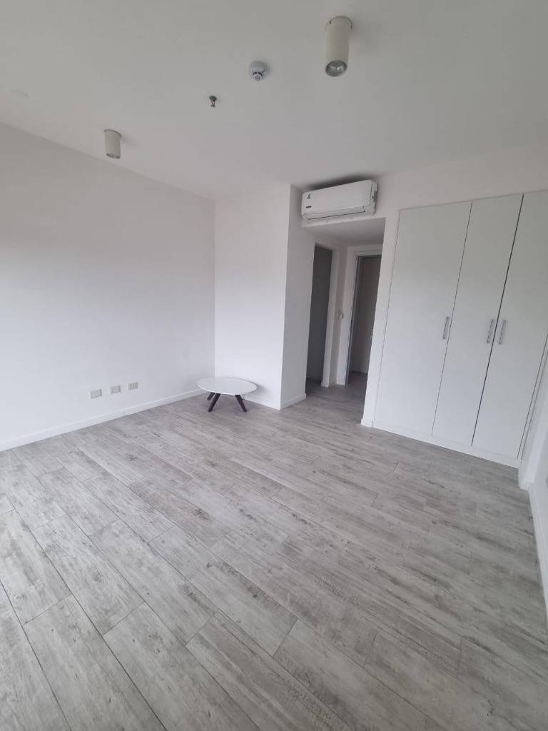 One bedroom apartment with garage for sale in Barrio Jara, Asunciรณn - 3