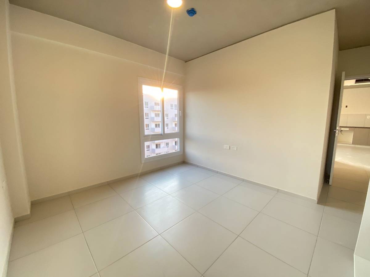 BRAND NEW APARTMENT FOR SALE, Luque, Central - 8