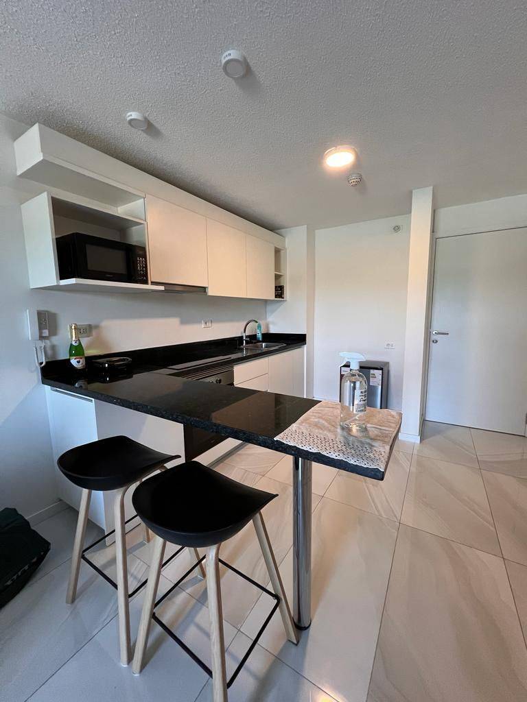 1 BEDROOM APARTMENT FOR SALE – ALTAMIRA SURUBI’I CONDOMINIUM, Mariano Roque Alonso, Central - imagen 4