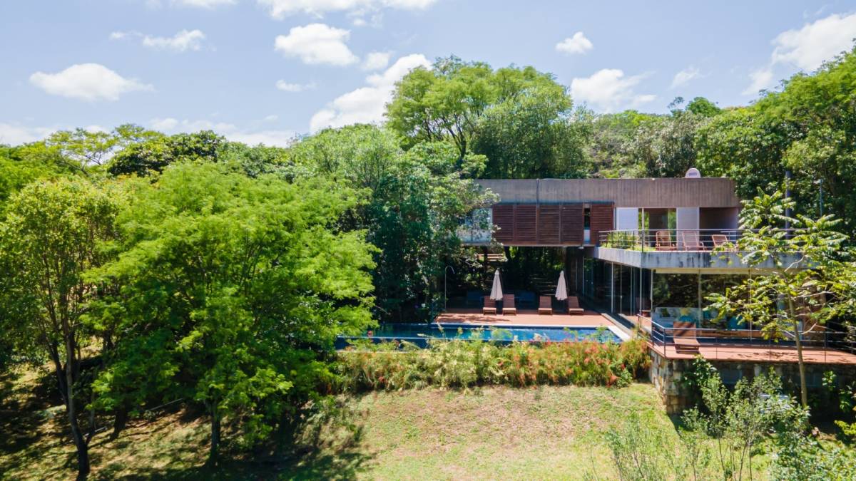 Residence for sale in the Amphitheater area overlooking Lake Ypacarai - 16