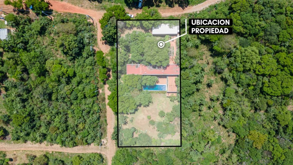 Residence for sale in the Amphitheater area overlooking Lake Ypacarai - 18