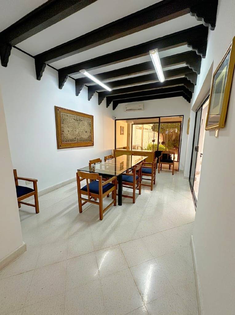 House for Sale in Mburucuyá, Asunción - imagen 2