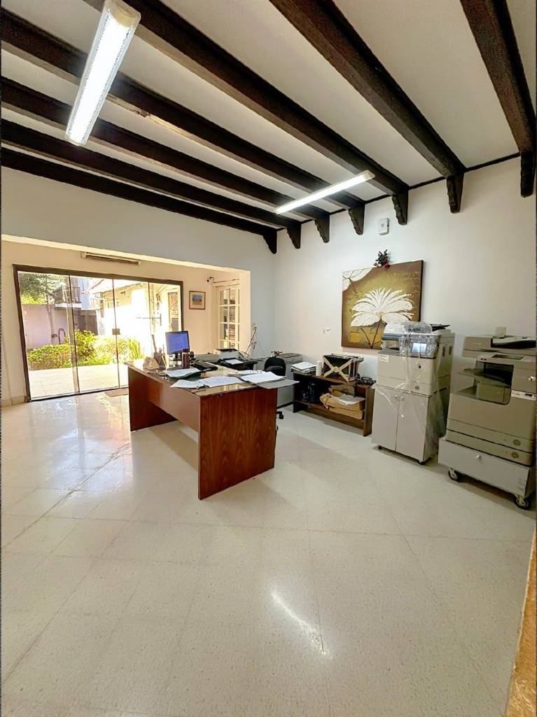 House for Sale in Mburucuyá, Asunción - imagen 5