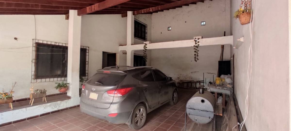 FOR SALE – SPACIOUS CORNER HOUSE ON PAVED STREET – DOWNTOWN LUQUE - 15