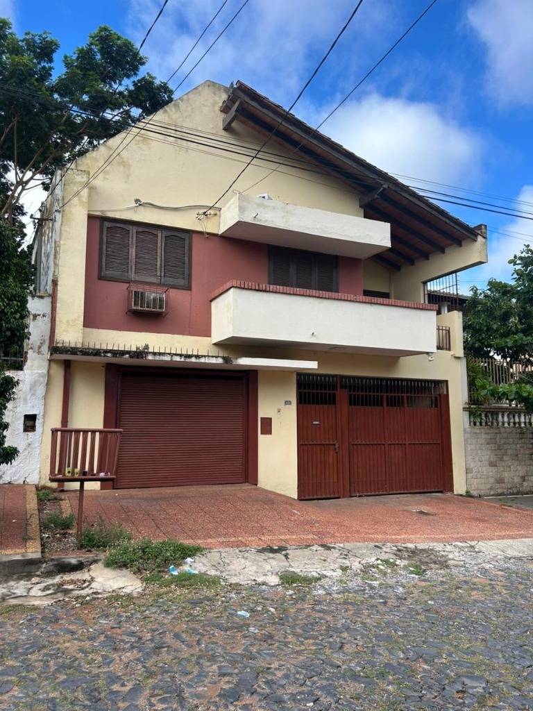 House for Sale in San Vicente, Asunción - 1