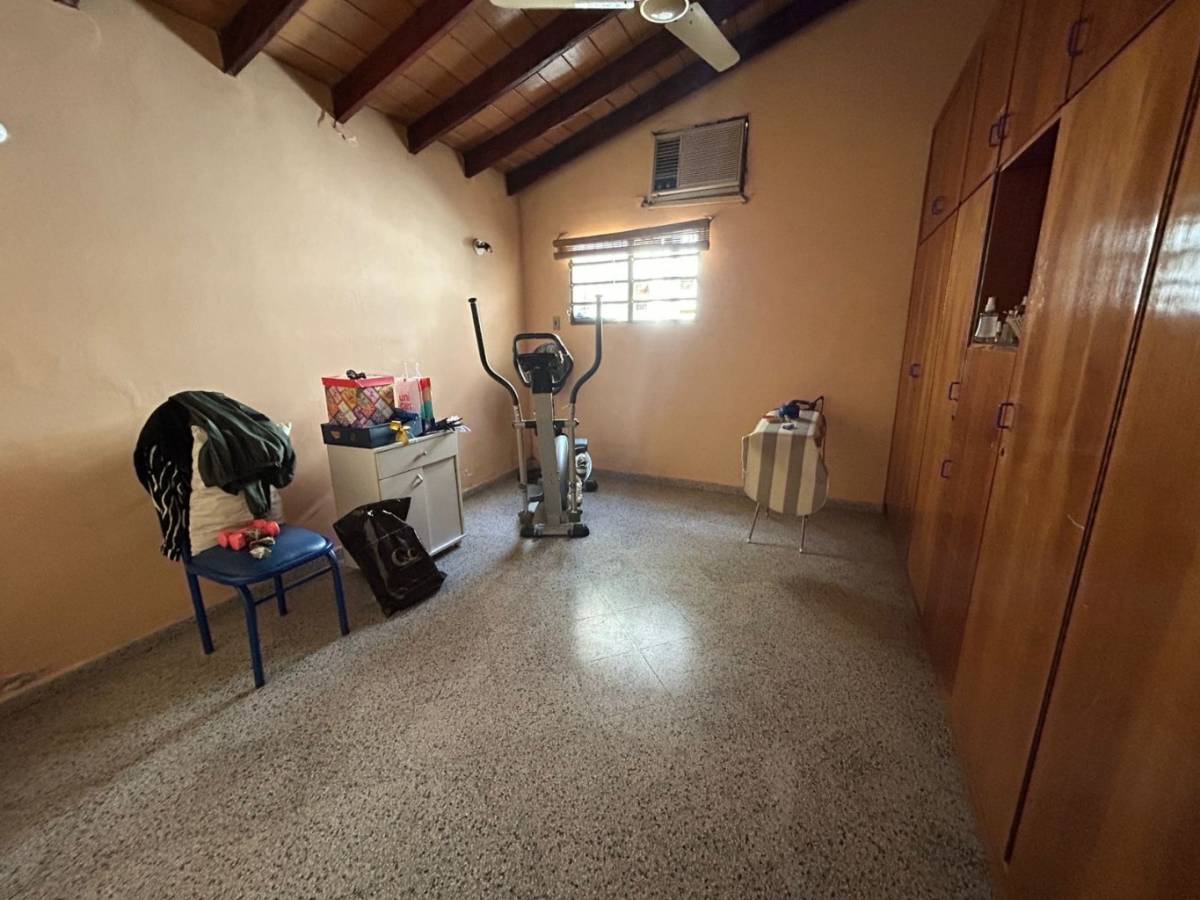 House for Sale in San Vicente, Asunción - 3