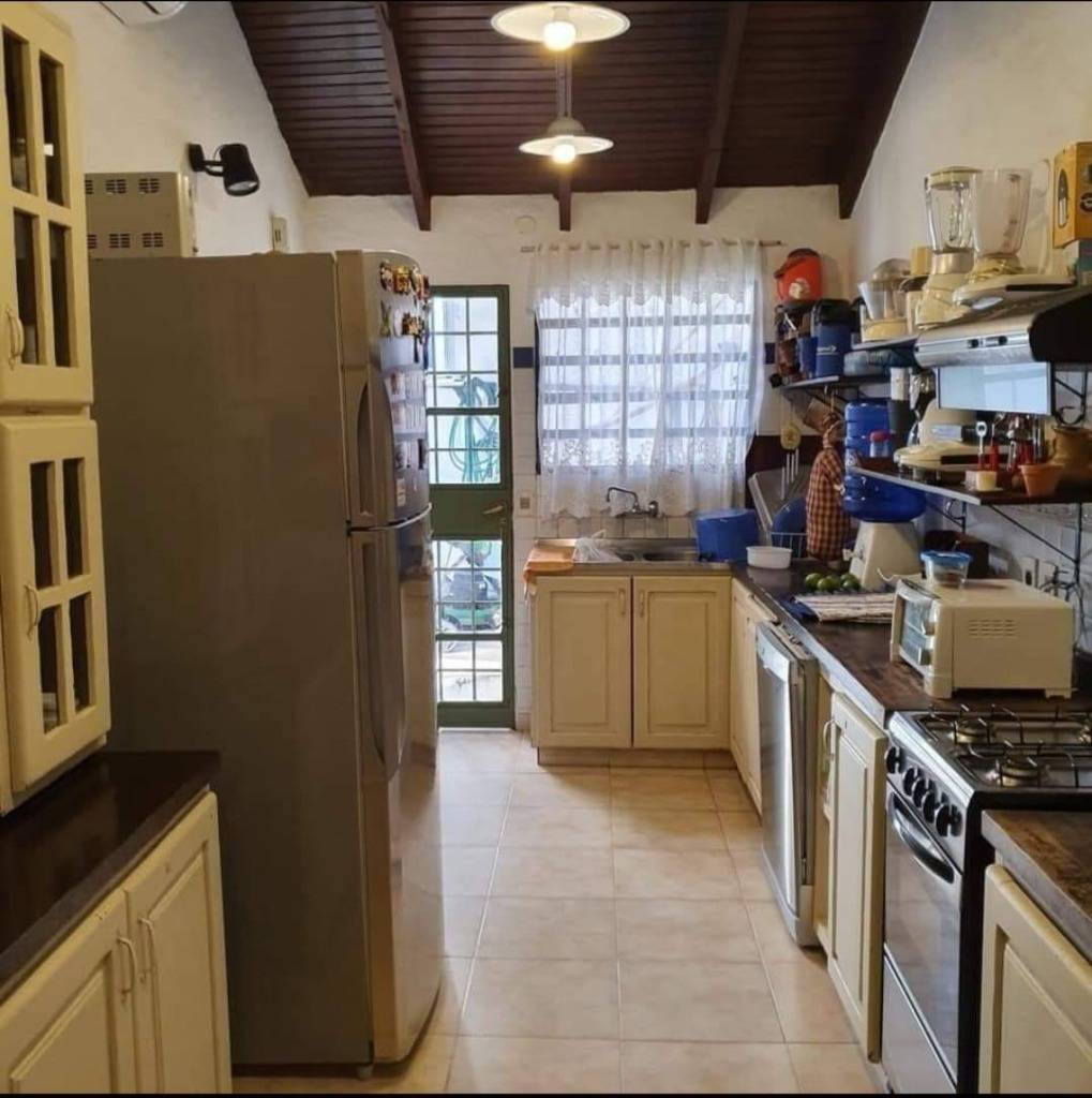 Casa en venta – Itá Enramada, Asunción - imagen 5