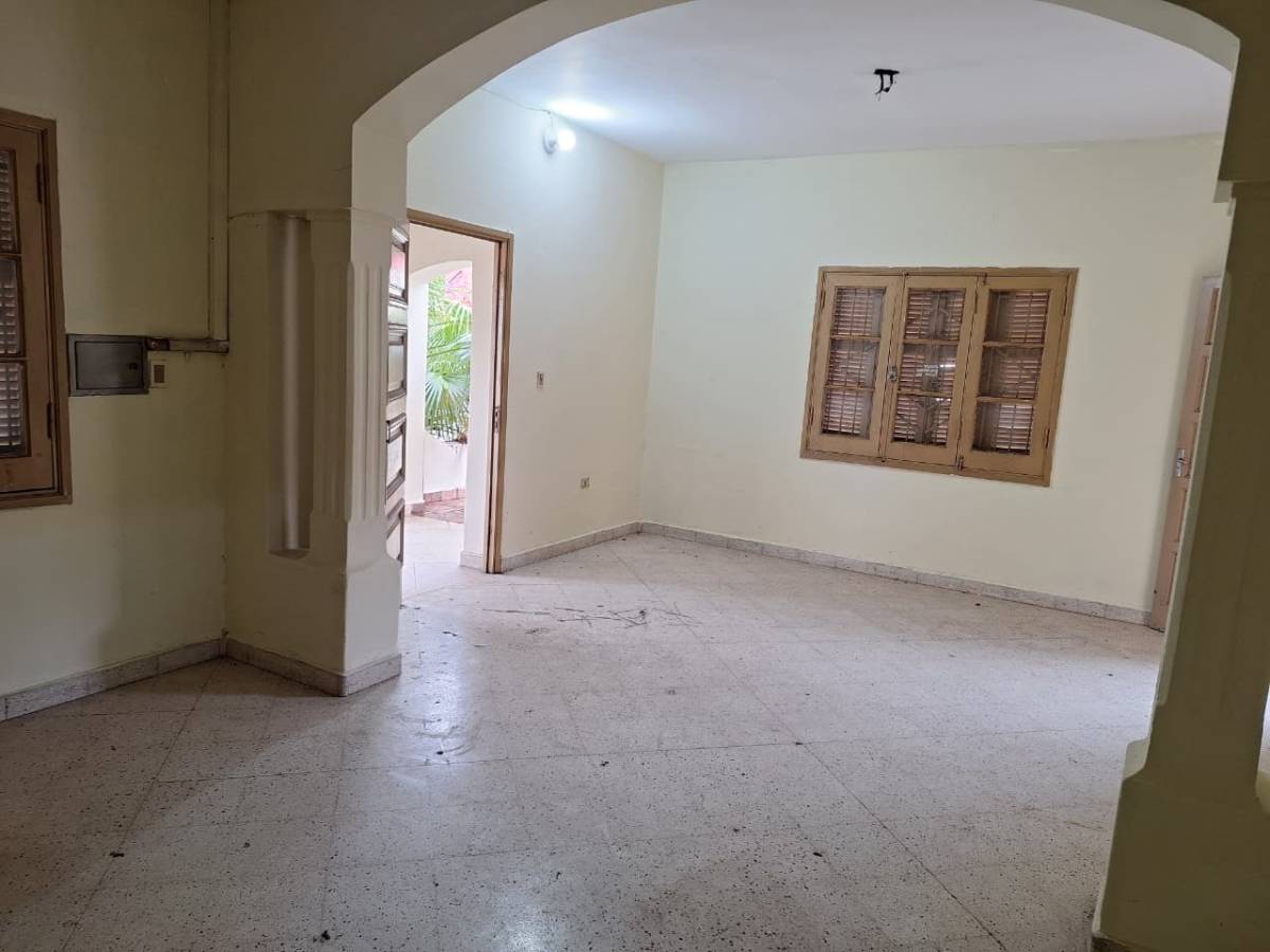 PROPERTY OF 534 M² ON COLÓN BETWEEN MANDUVIRA AND PIRIBEBUY, La encarnacion Asuncion - 2