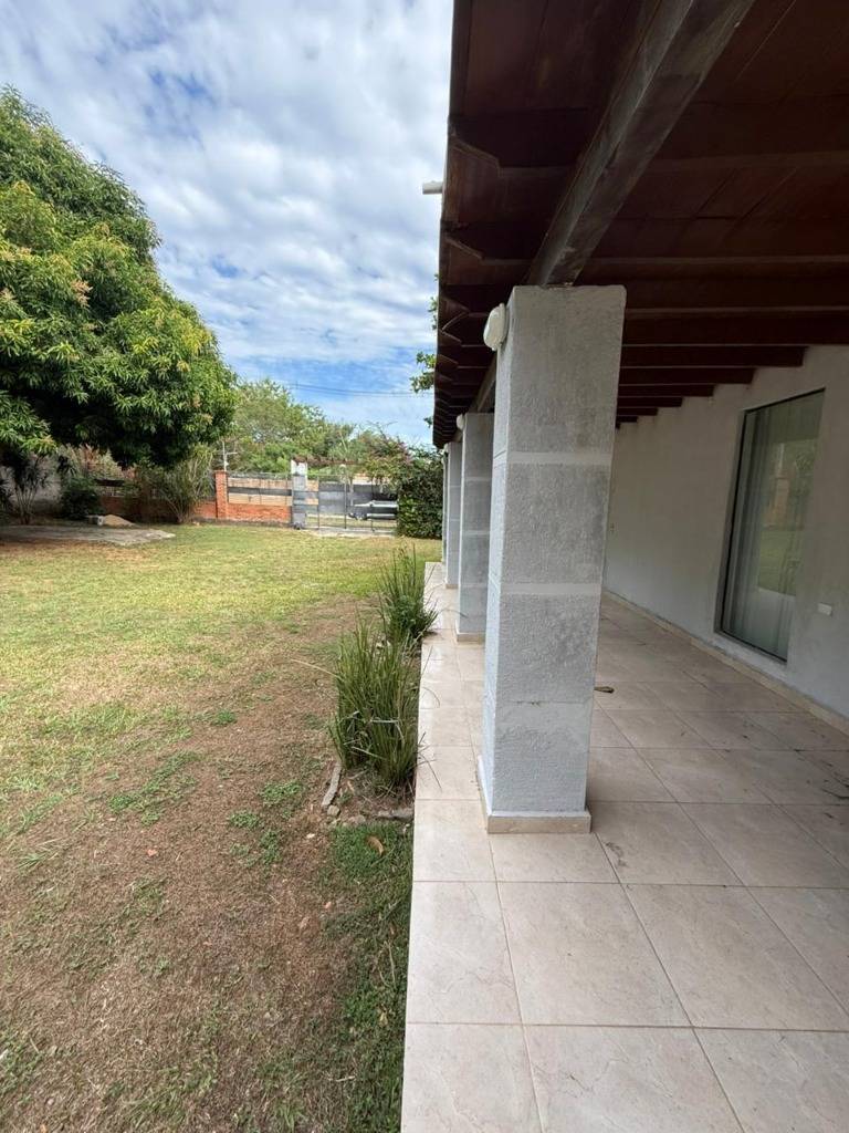 HOUSE FOR SALE IN SAN BERNARDINO, Amphitheater Area. - imagen 7