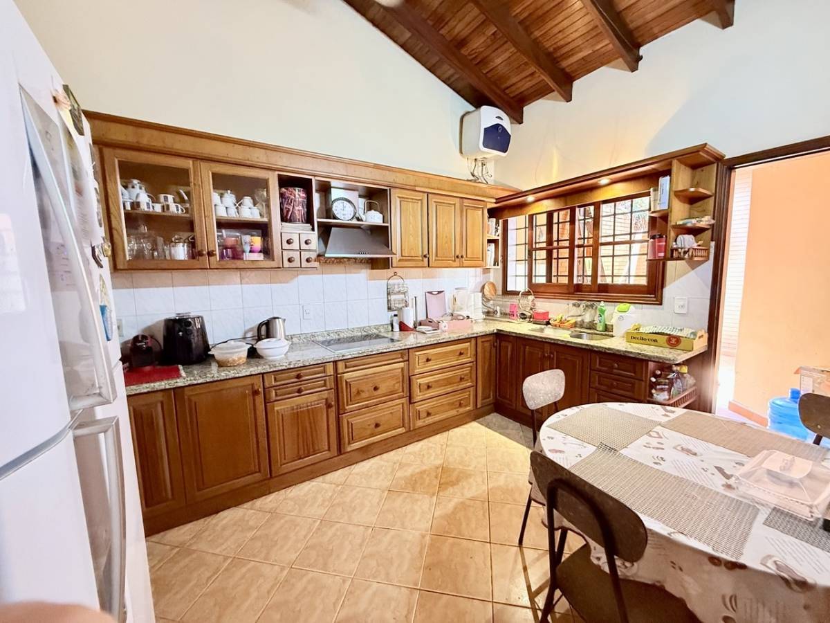Spacious residence in Fernando North area - imagen 6